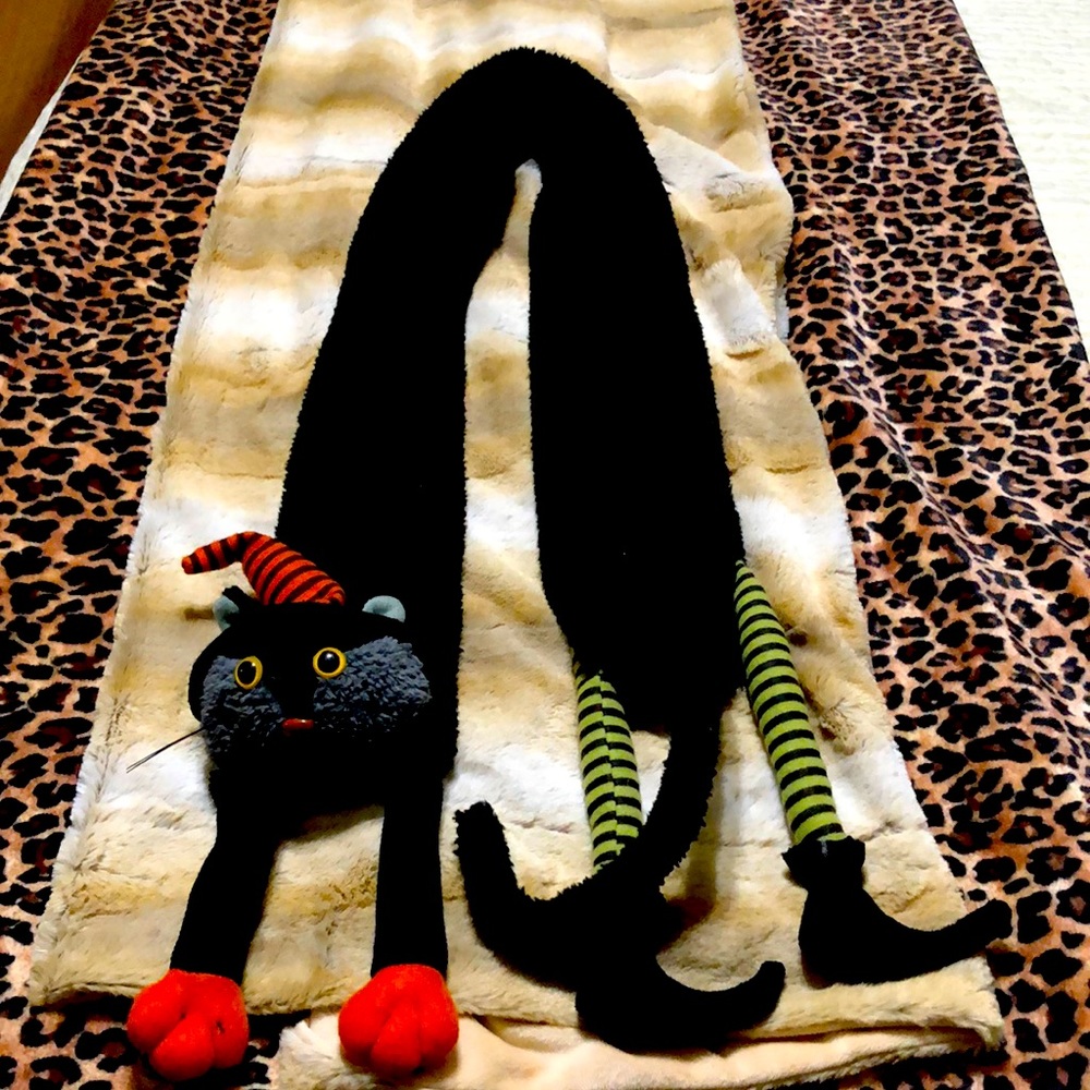 Scarf Kitty Witch